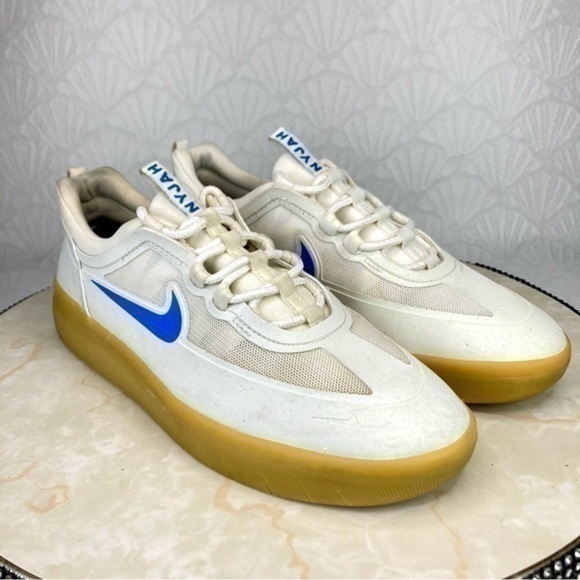 Nike SB Nyjah Free 2 Sneakers Womens Size 8 White Blue Gum Soles Athletic Shoes - Picture 2 of 9
